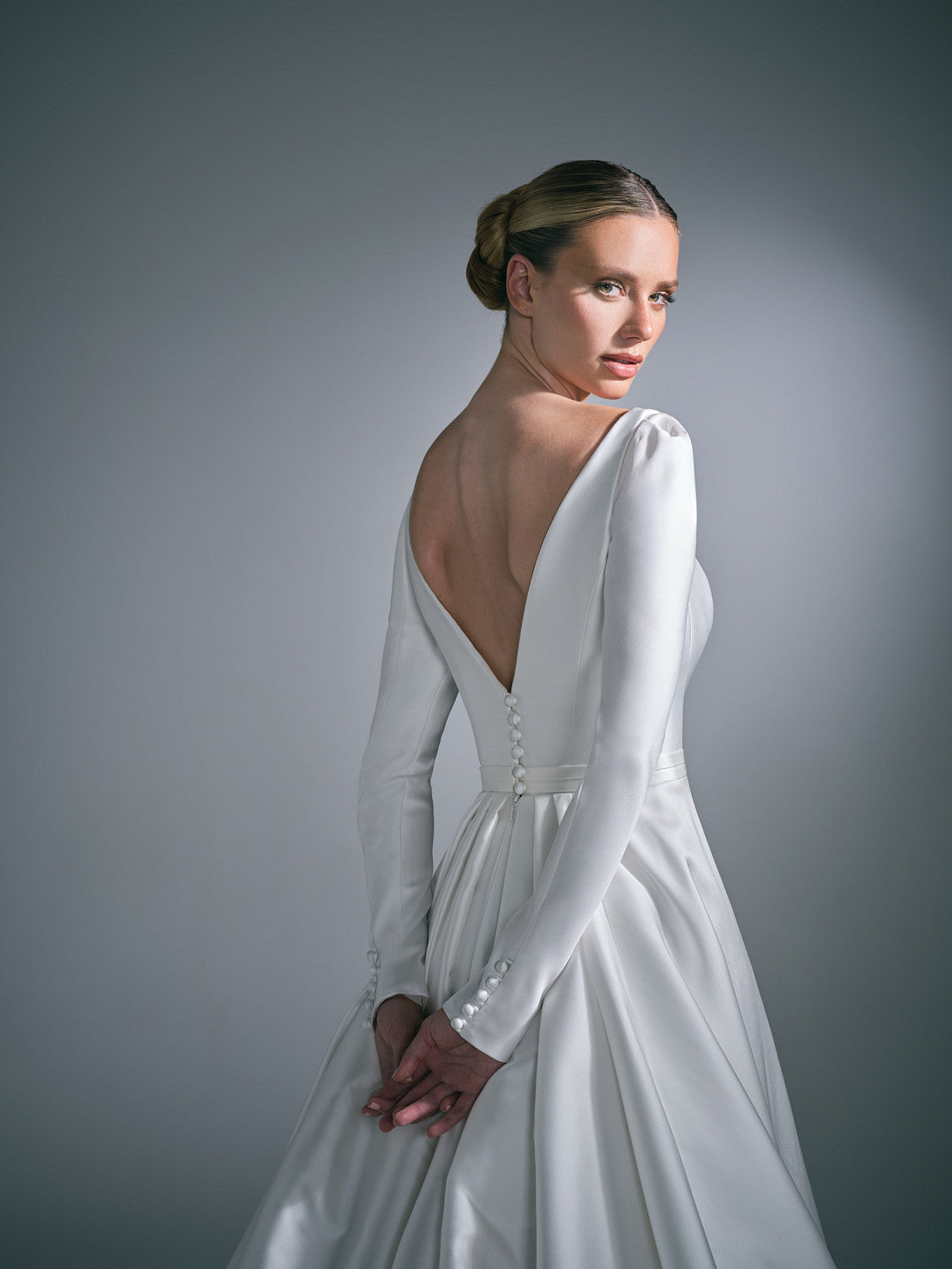SUZANNE NEVILLE 2027 OLEA WEDDING DRESS