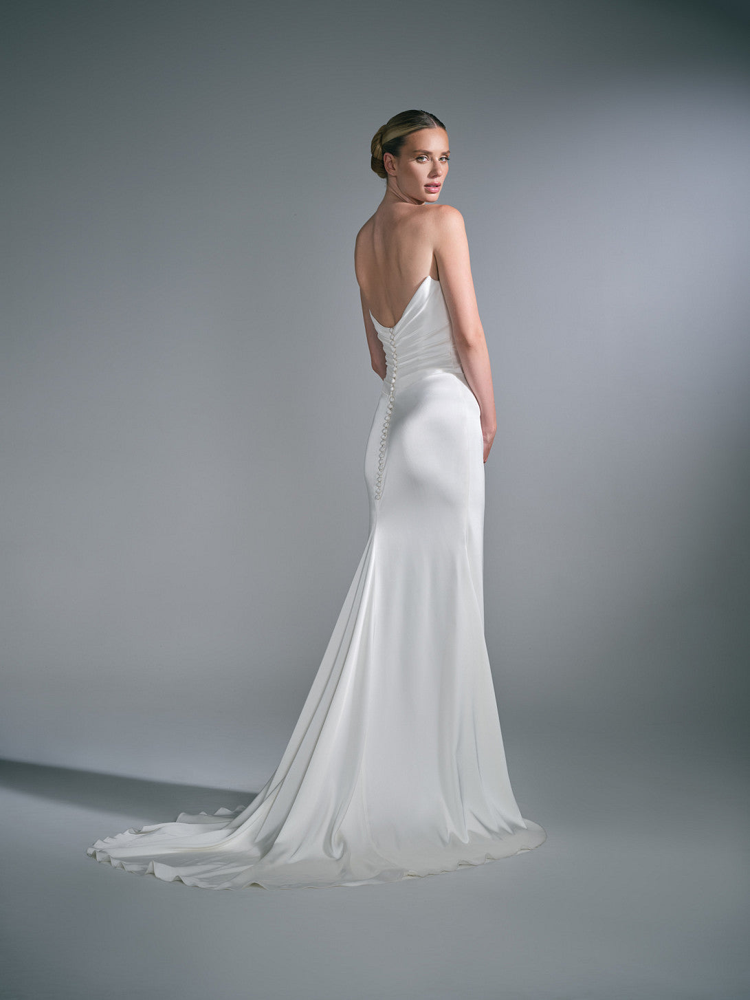SUZANNE NEVILLE 2027 LORENTO WEDDING DRESS