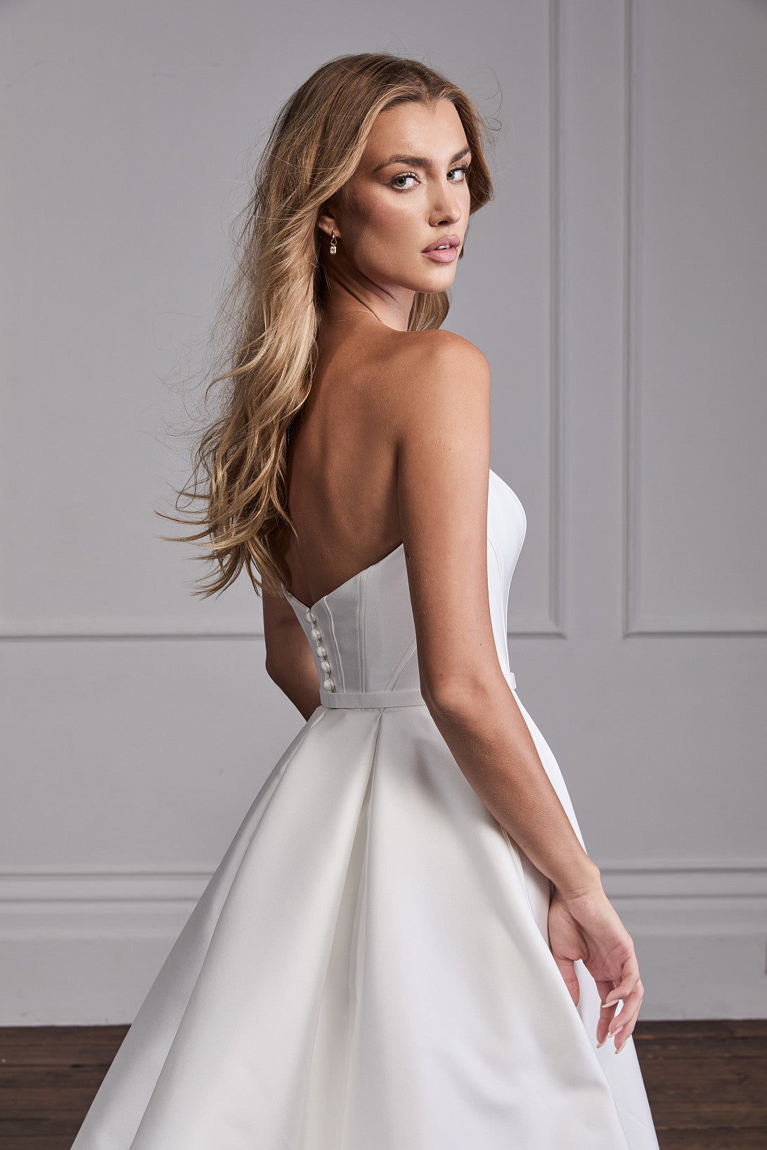 SUZANNE NEVILLE 2026 ROSELLE WEDDING DRESS