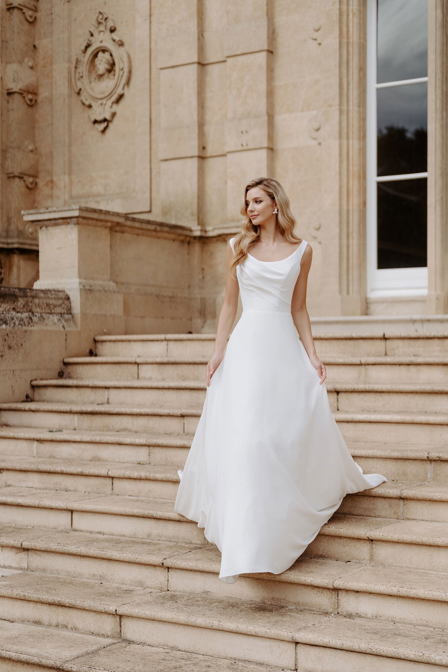 SUZANNE NEVILLE LANESBOROUGH WEDDING DRESS - 2023