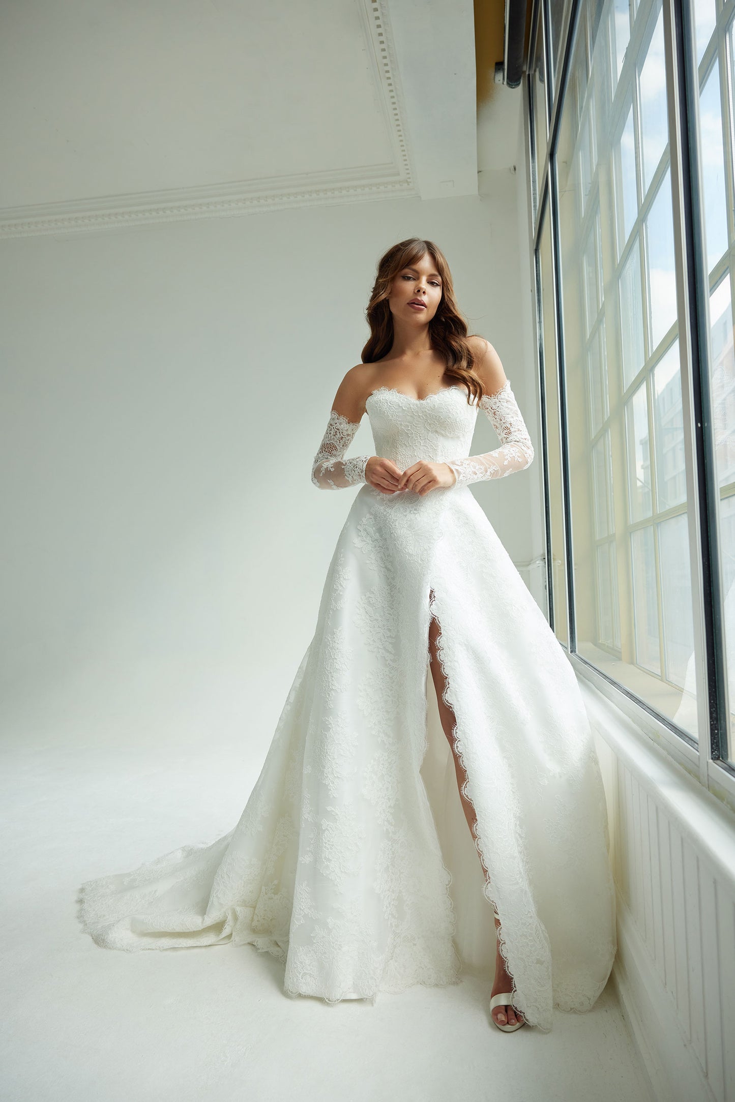SUZANNE NEVILLE 2023 WELLESLEY WEDDING DRESS