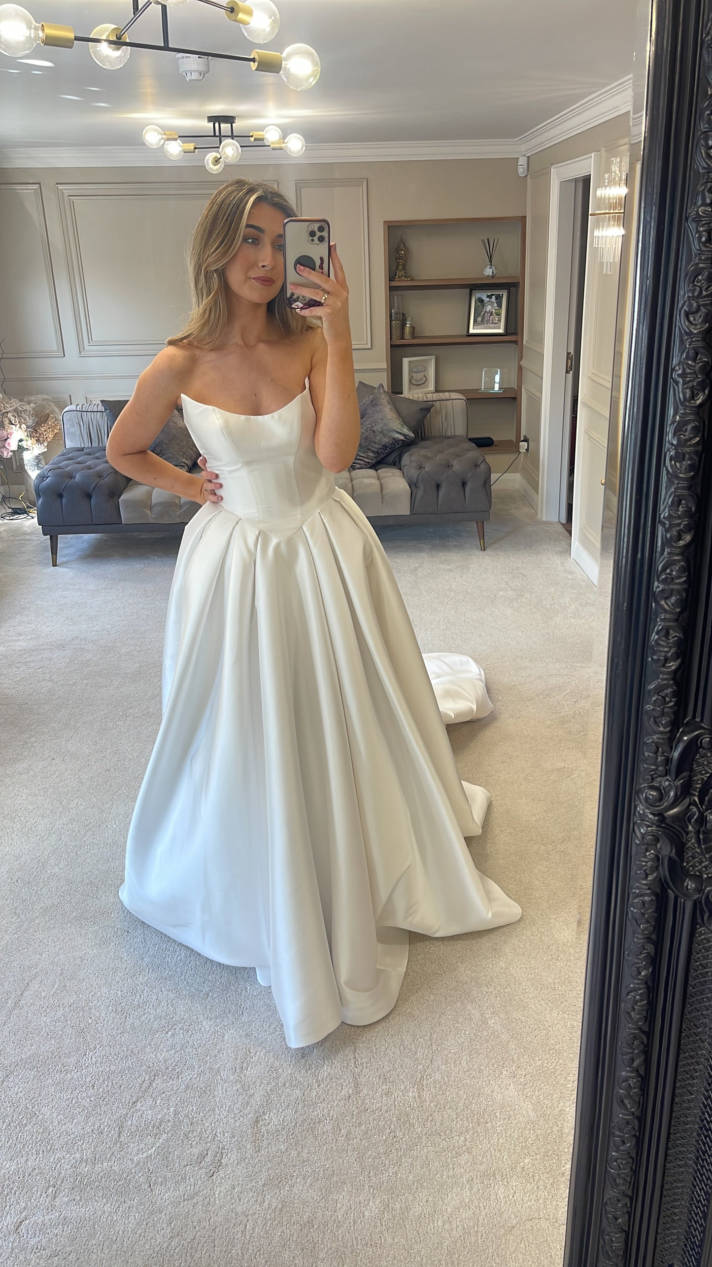 JOSEPHINE SCOTT SCARLETT WEDDING DRESS