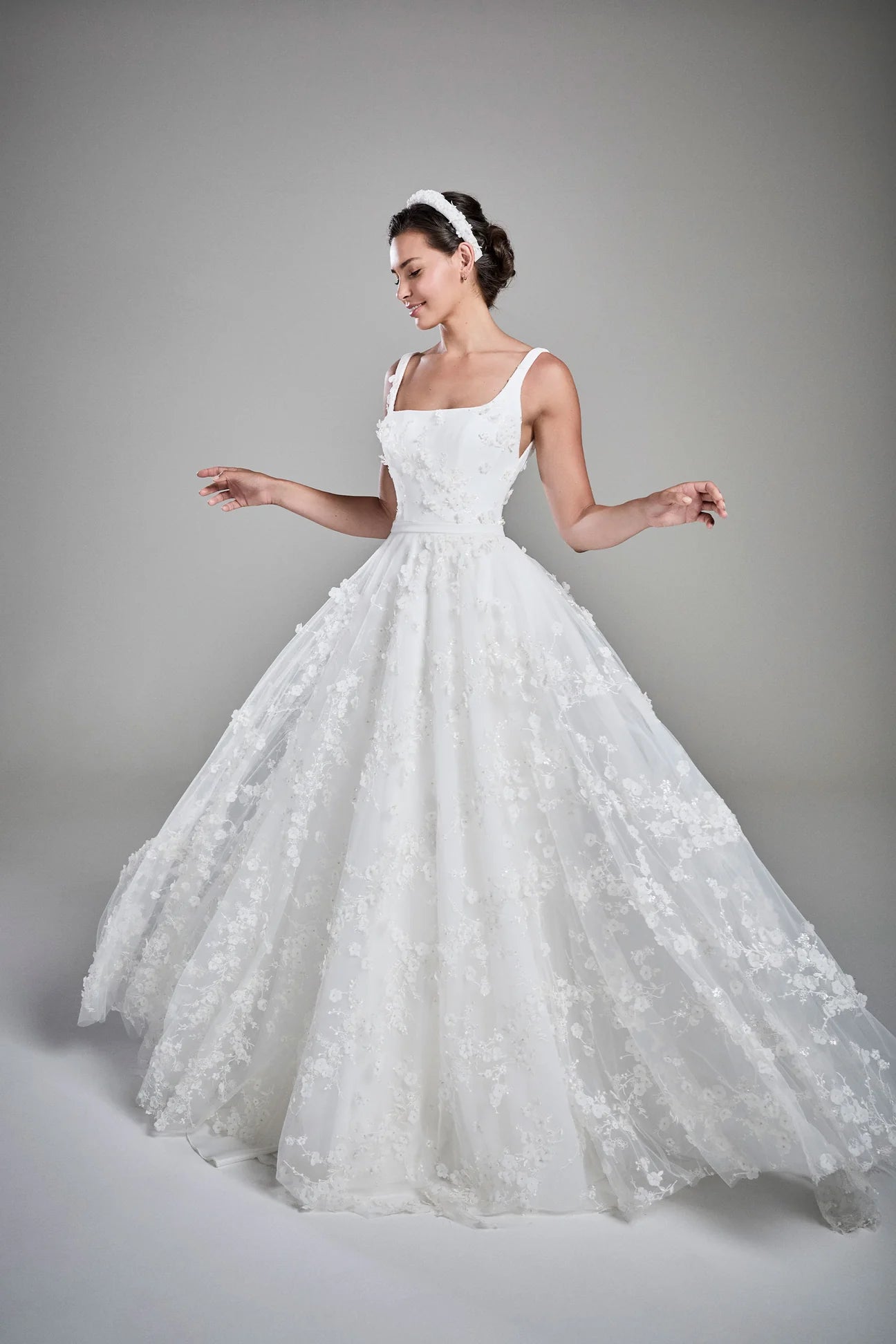 Suzanne Neville Gigi Overskirt