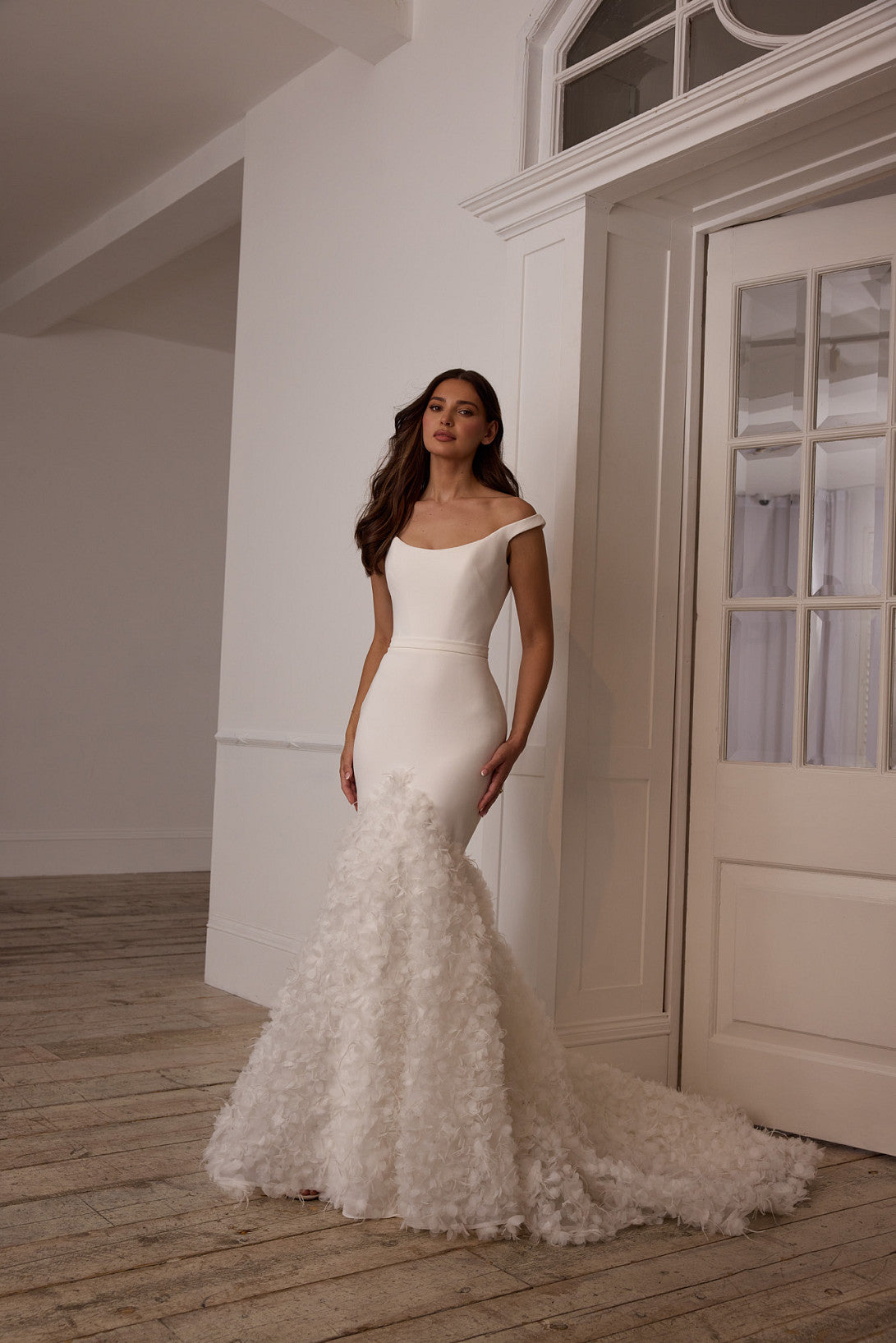 suzanne neville short wedding dress Bellini