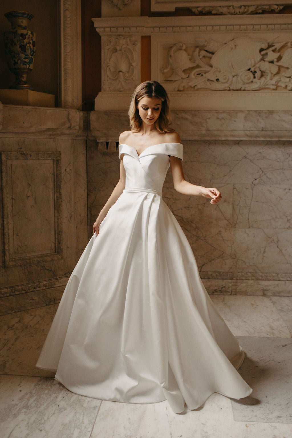 SUZANNE NEVILLE 2024 ALLEGRI WEDDING DRESS