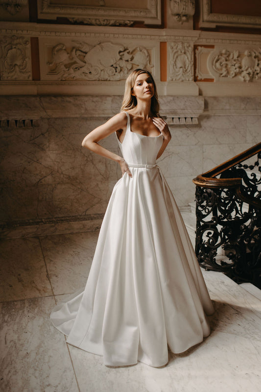 SUZANNE NEVILLE 2024 BUSSOTTI WEDDING DRESS