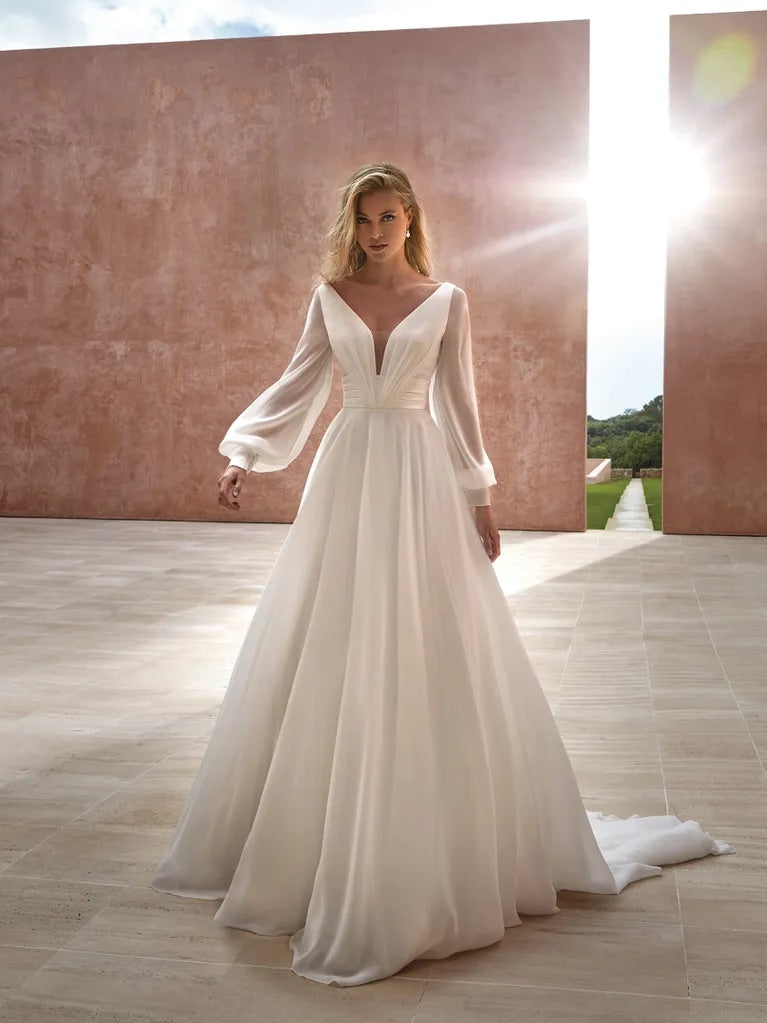 PRONOVIAS 2024 ASMARA WEDDING DRESS