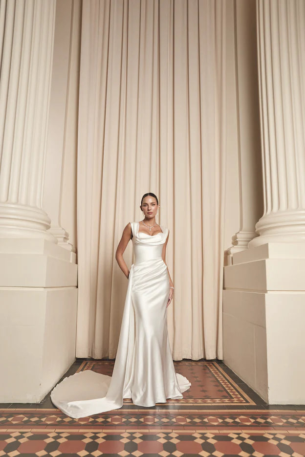 my lady jane wedding dress Hill Woods girls dres MARCHESA Size 2 Green A daring leg slit Size:21EU / 5US