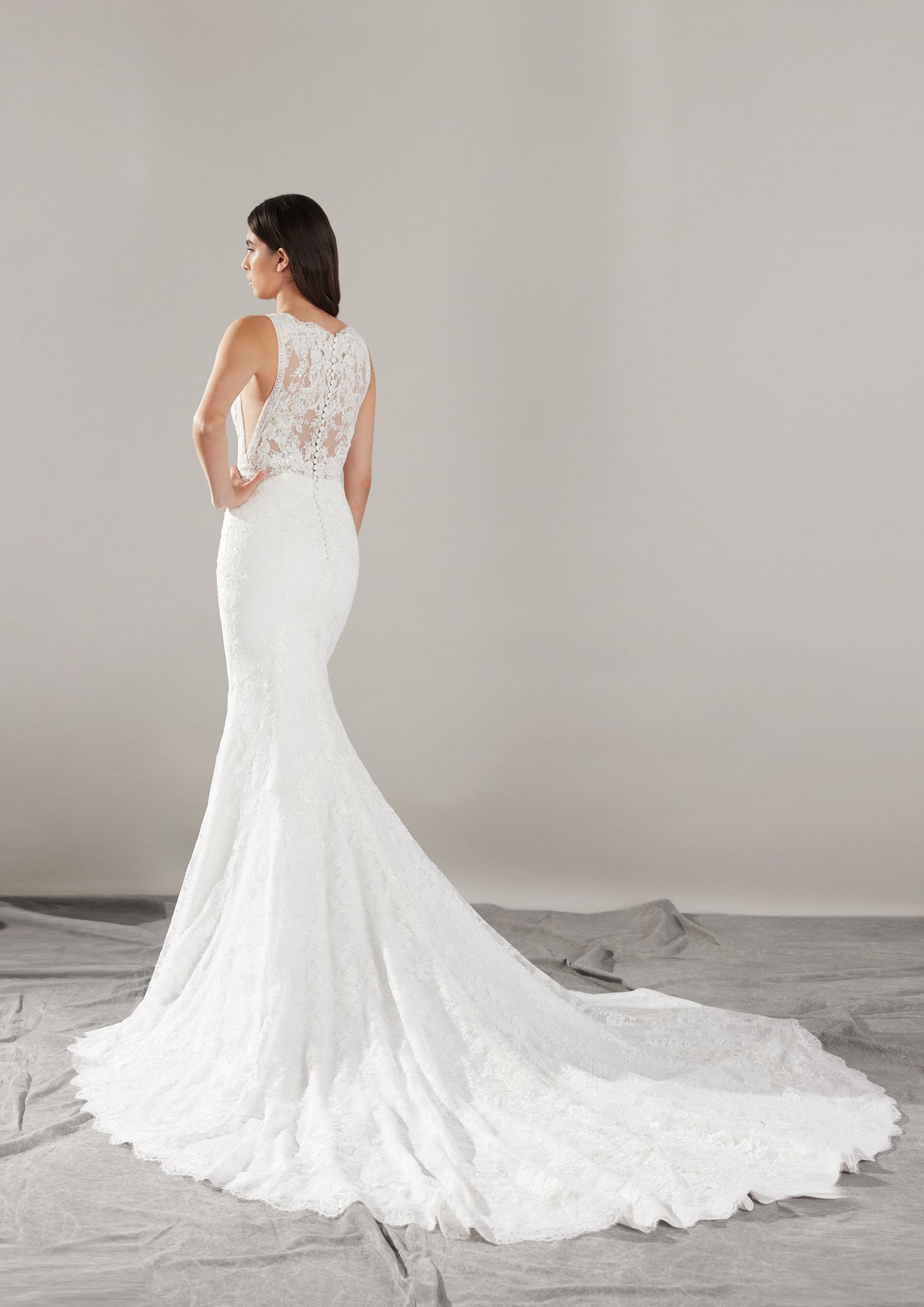 PRONOVIAS TRIE MERMAID SLEEVELESS WEDDING DRESS - 2025