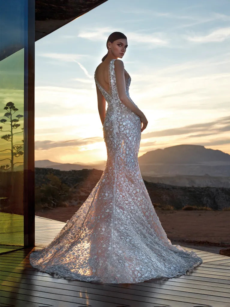 PRONOVIAS DIAMOND WEDDING DRESS – 2024 COLLECTION