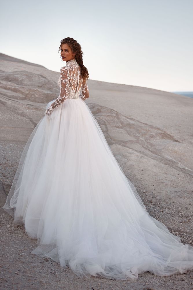 MILLA NOVA DOLORES WEDDING DRESS