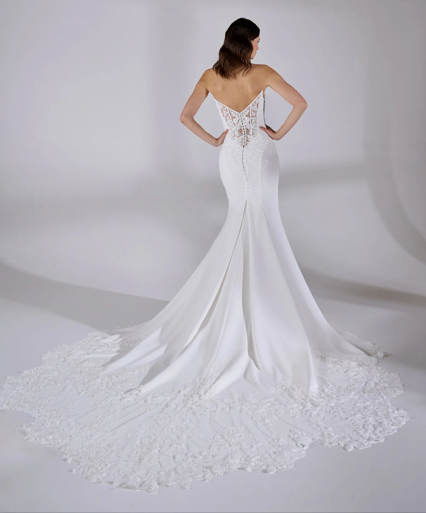 AVENUE BY JOSEPHINE SCOTT HUDSON WEDDING DRESS