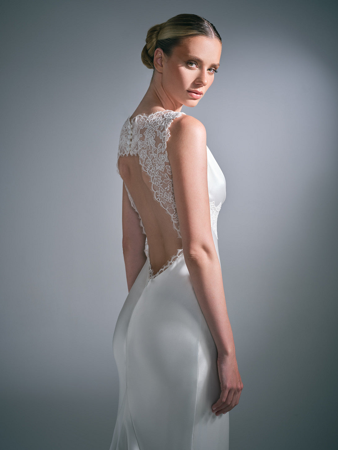 SUZANNE NEVILLE 2027 IONA WEDDING DRESS