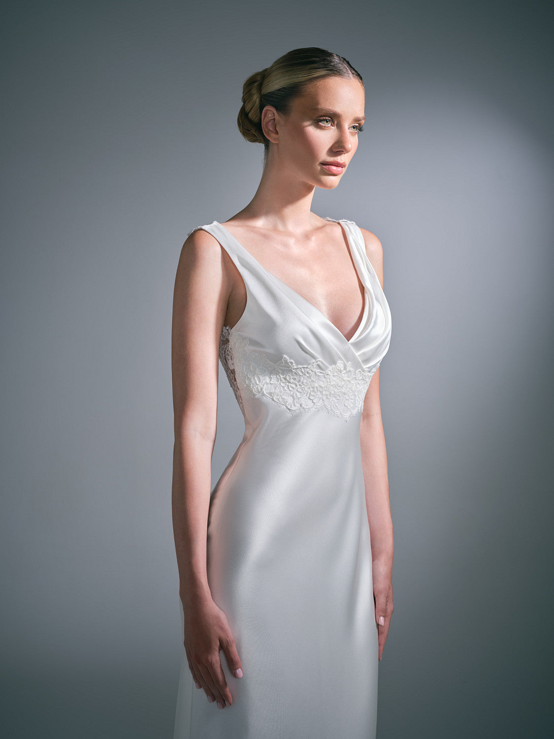 SUZANNE NEVILLE 2027 IONA WEDDING DRESS