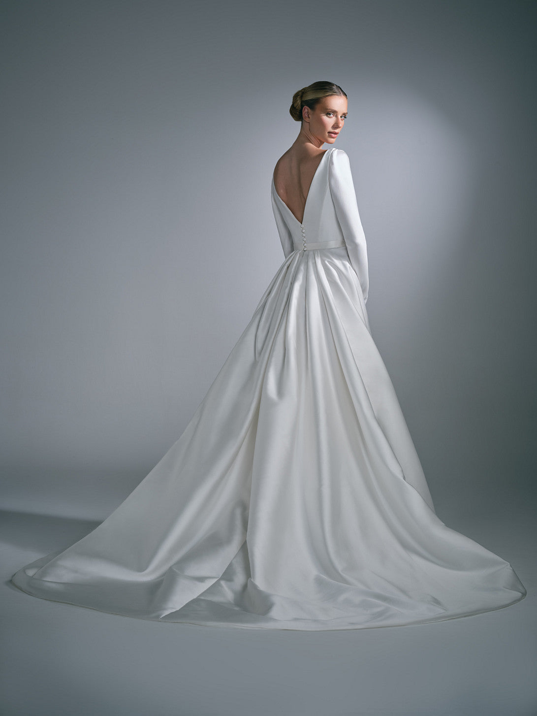 SUZANNE NEVILLE 2027 OLEA WEDDING DRESS