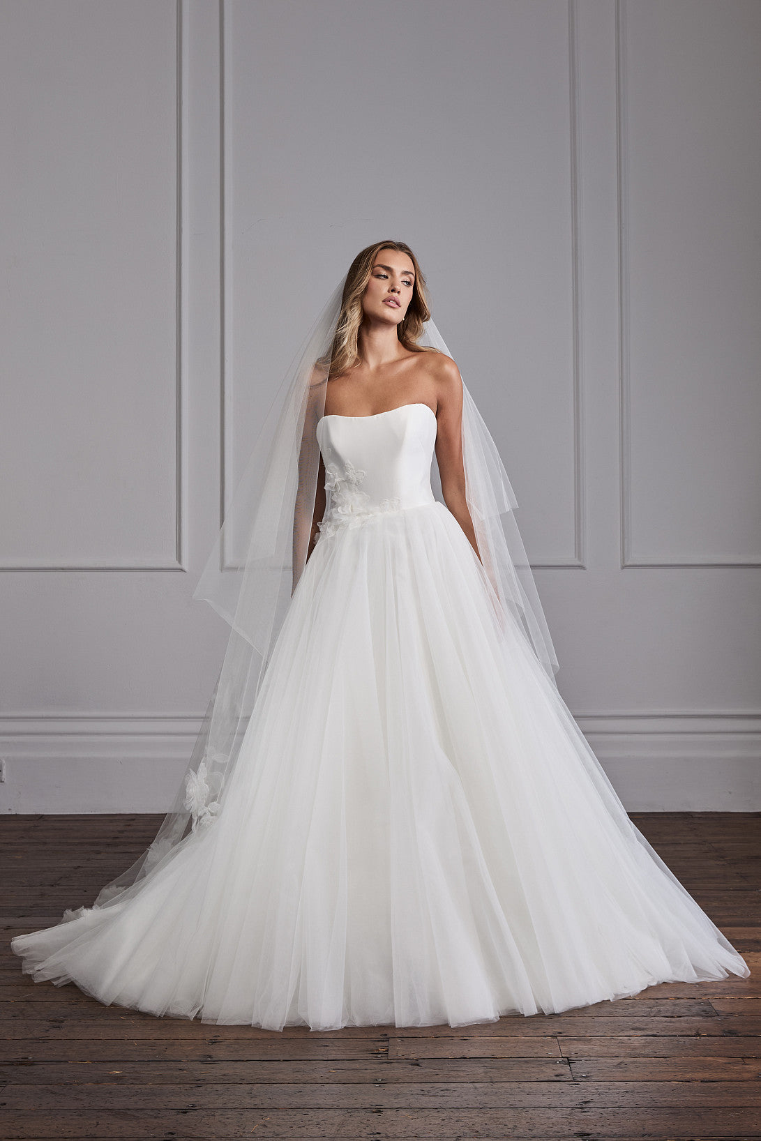 SUZANNE NEVILLE 2026 ROSELLE WEDDING DRESS
