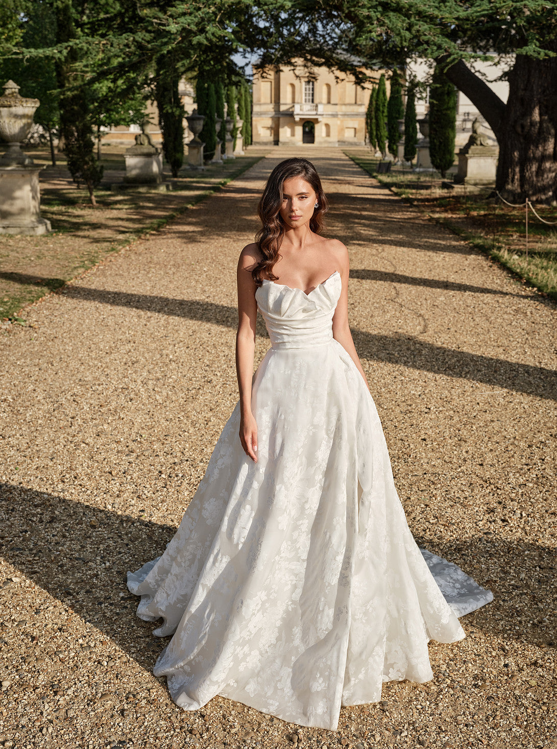 SUZANNE NEVILLE 2026 BEAUTIFUL WEDDING DRESS