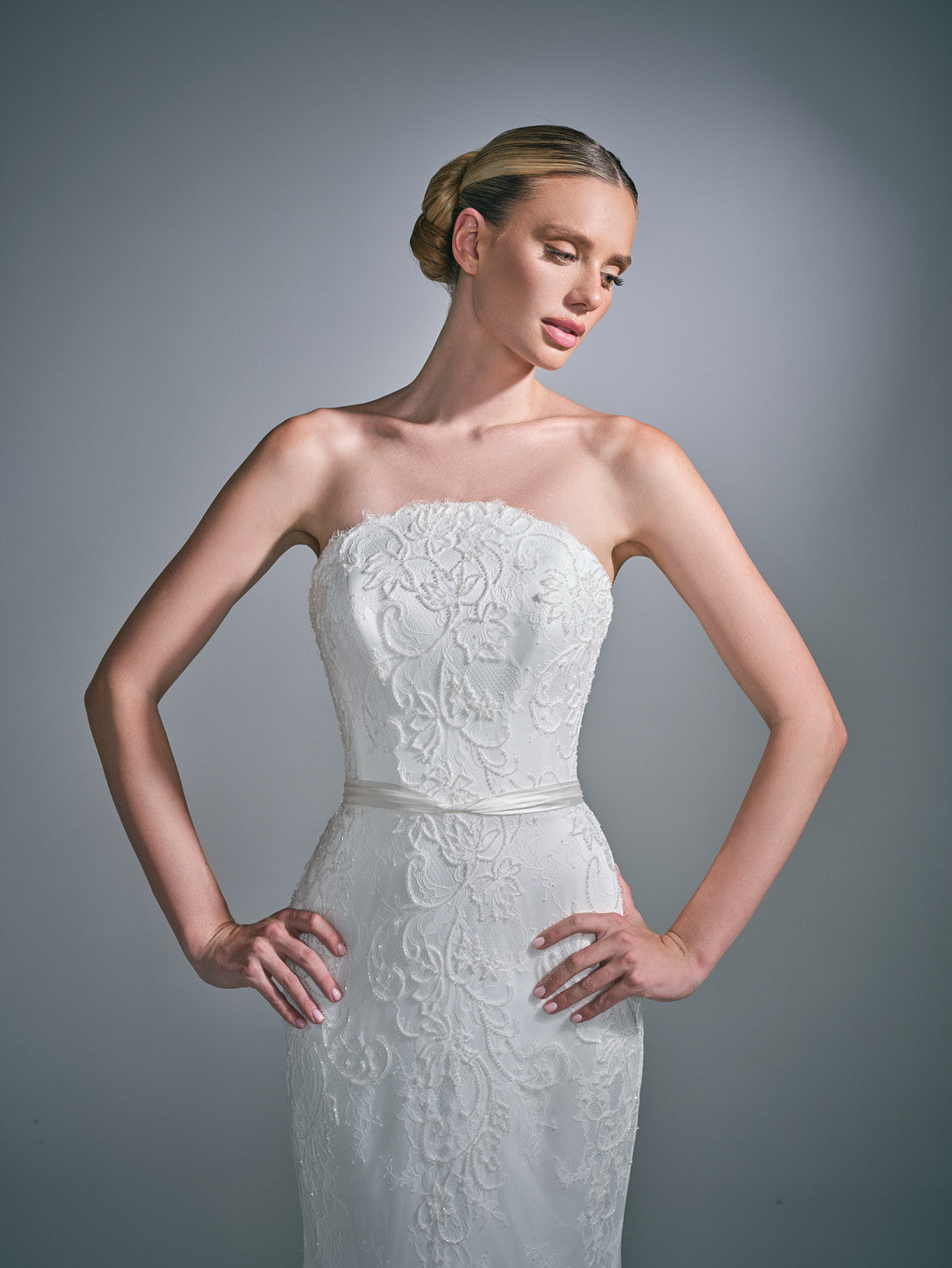 SUZANNE NEVILLE ELOWN WEDDING DRESS