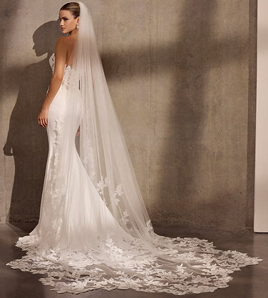 AVENUE BY JOSEPHINE SCOTT WALDORF WEDDING DRESS