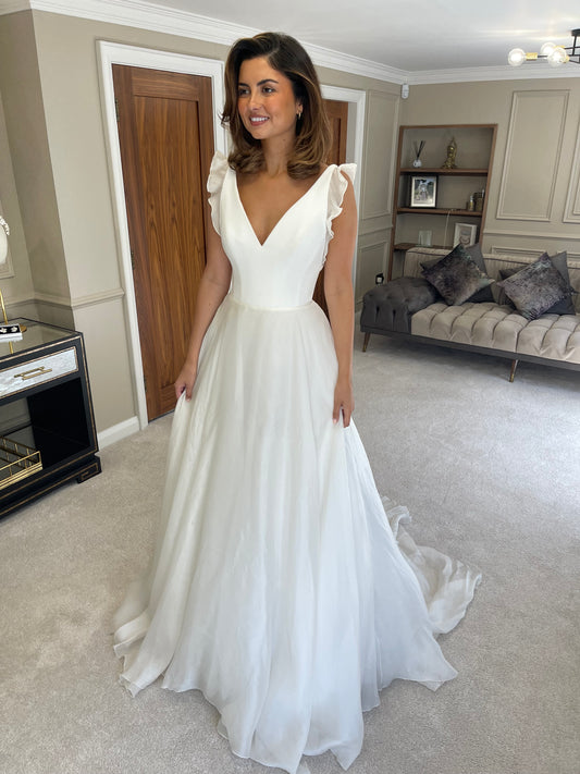 SUZANNE NEVILLE RAFFLES - 2023 WEDDING DRESS