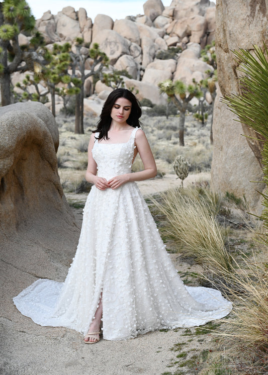 DANDO LONDON 2025 RENO WEDDING DRESS