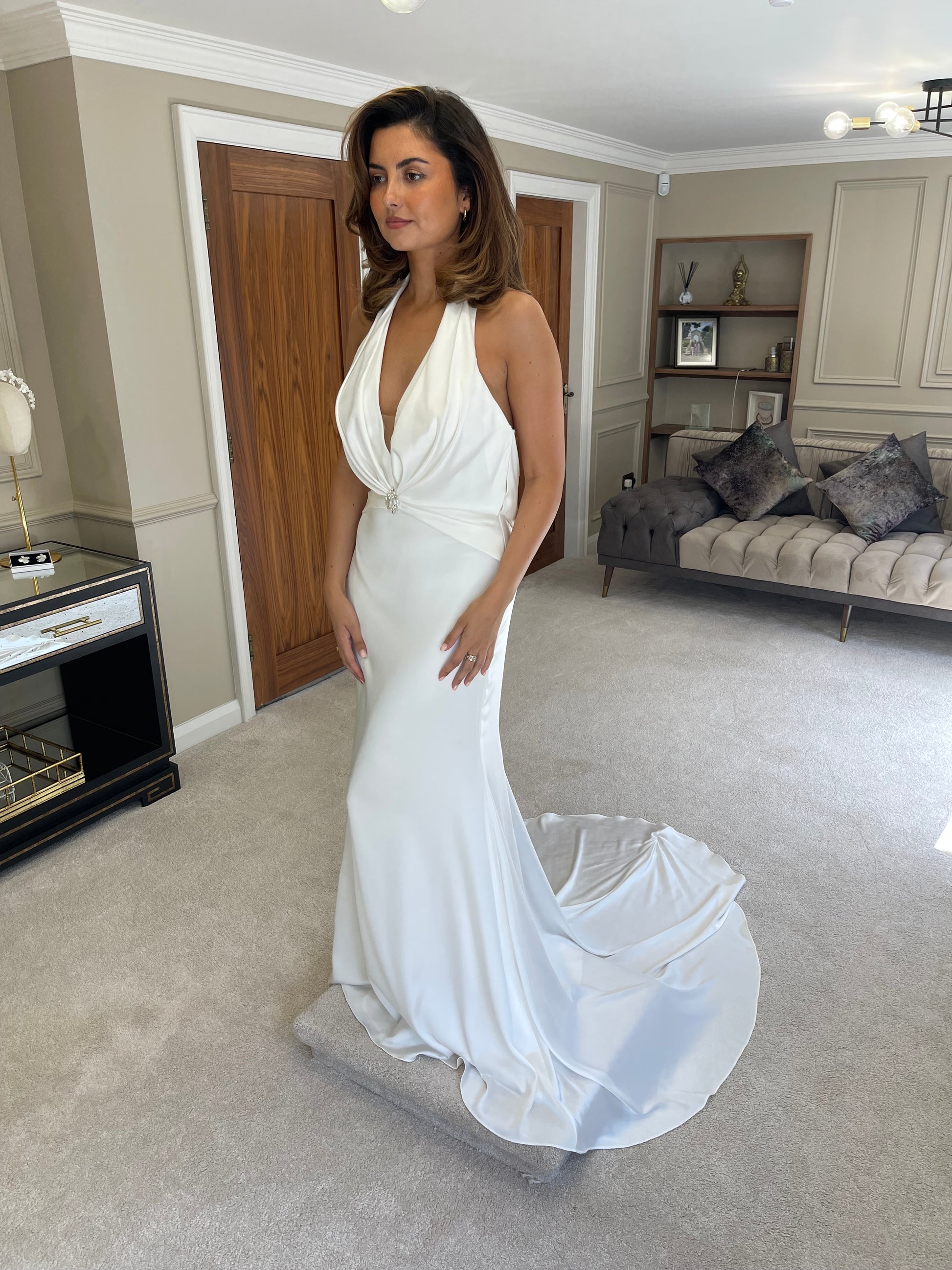 Pronovias Gabriell Halter Neck Wedding Dress Pronovias Gabriell Halter Neck Wedding Dress