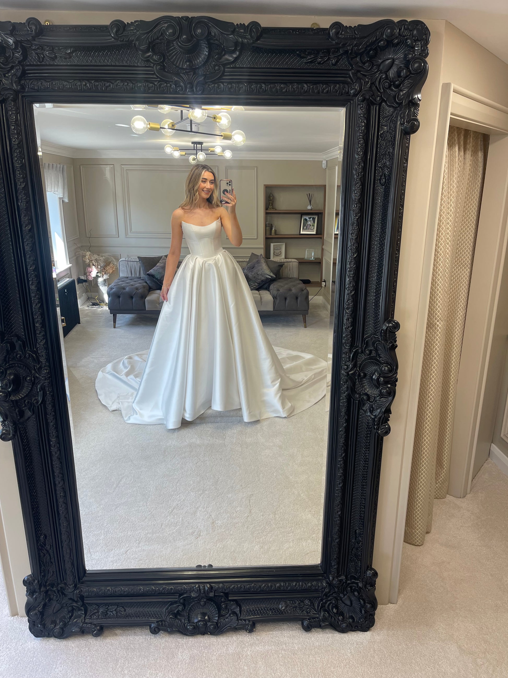 Josephine Scott Scarlett Wedding Dress - Sample | Serendipity Josephine Scott Scarlett Wedding Dress - Sample | Serendipity