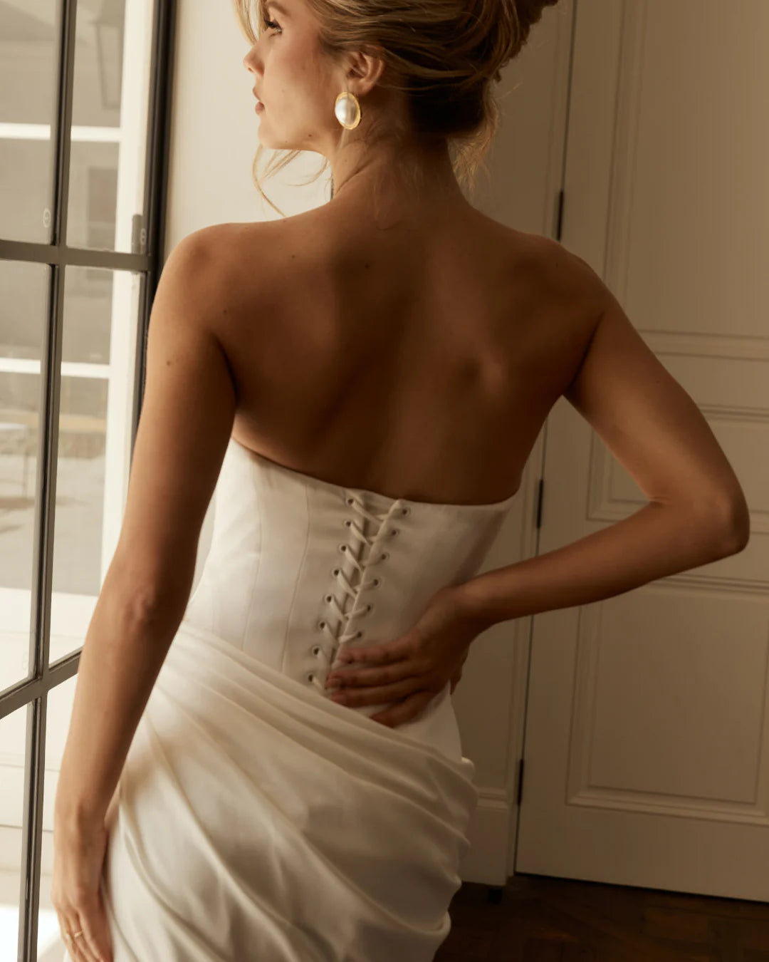 JANE HILL MONT BLANC WEDDING DRESS