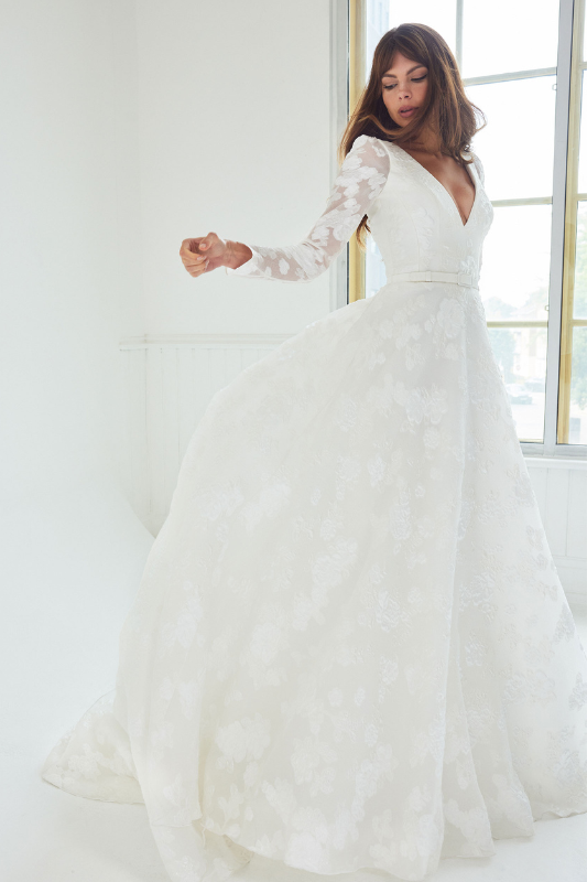 SUZANNE NEVILLE CONNAUGHT WEDDING DRESS