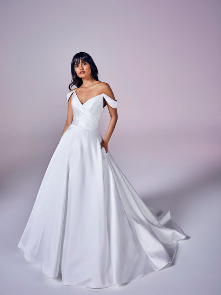 SUZANNE NEVILLE 2021 VIOLA WEDDING DRESS