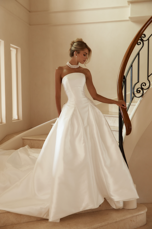 JANE HILL DOLCE WEDDING DRESS