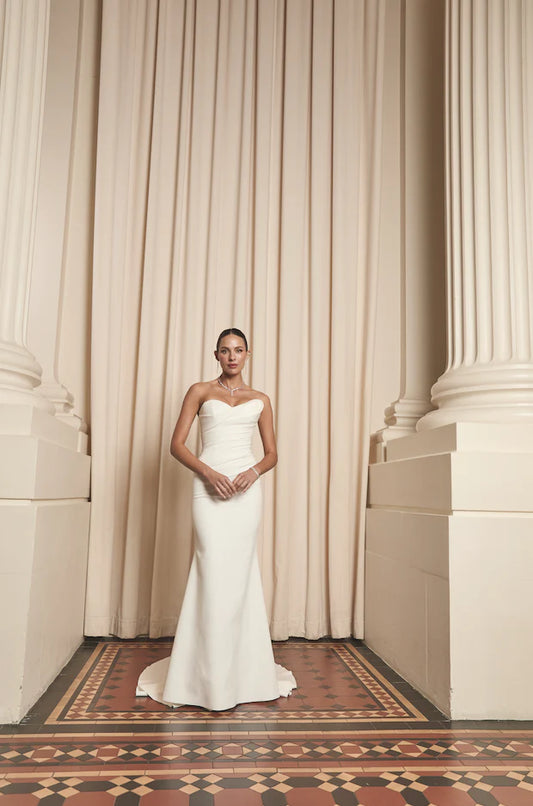 JANE HILL WAVERLY WEDDING DRESS