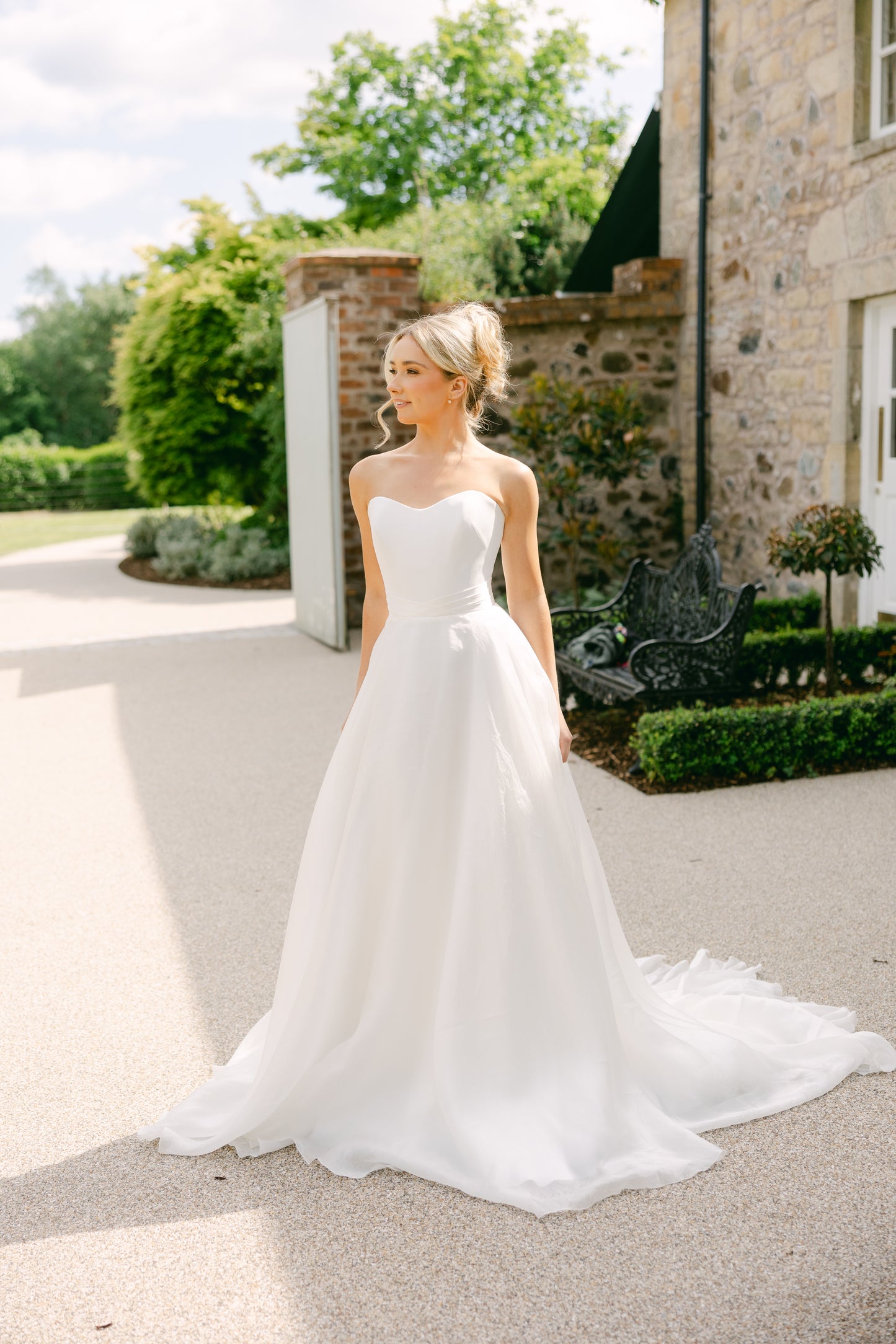 SUZANNE NEVILLE 2025 MILTONIA WEDDING DRESS