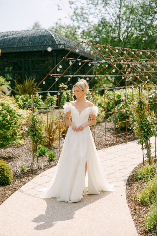 SUZANNE NEVILLE 2025 BEGONIA WEDDING DRESS