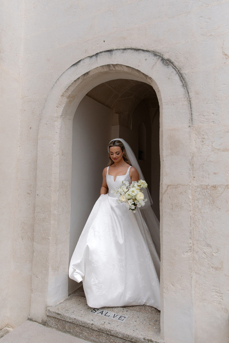 SUZANNE NEVILLE BLOOMSBURY WEDDING DRESS - 2023