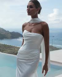 Mariana Hardwick Libby Wedding Dress (Bridal Trunk Show)
