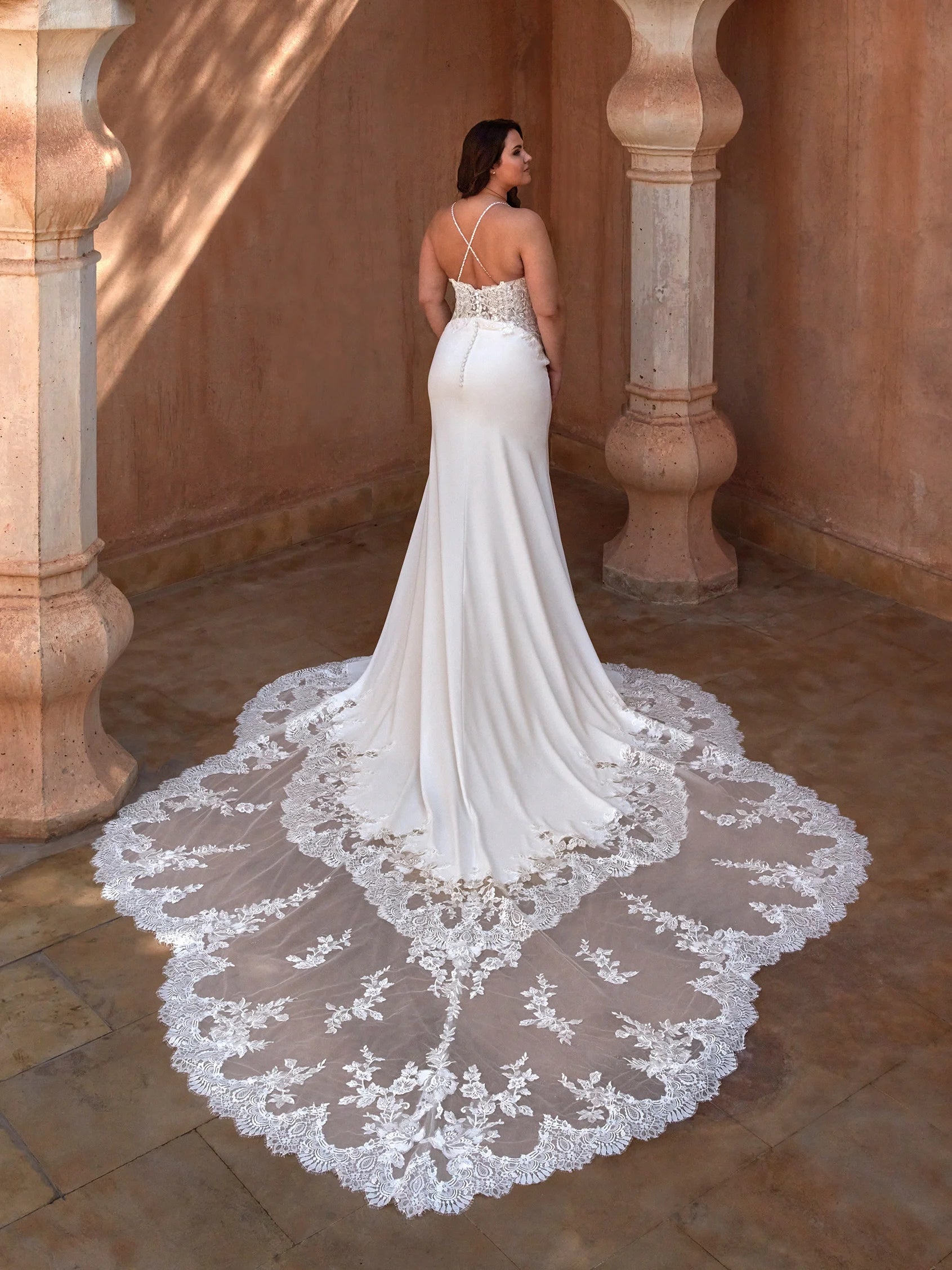Pronovias Roanna | Sample Sale