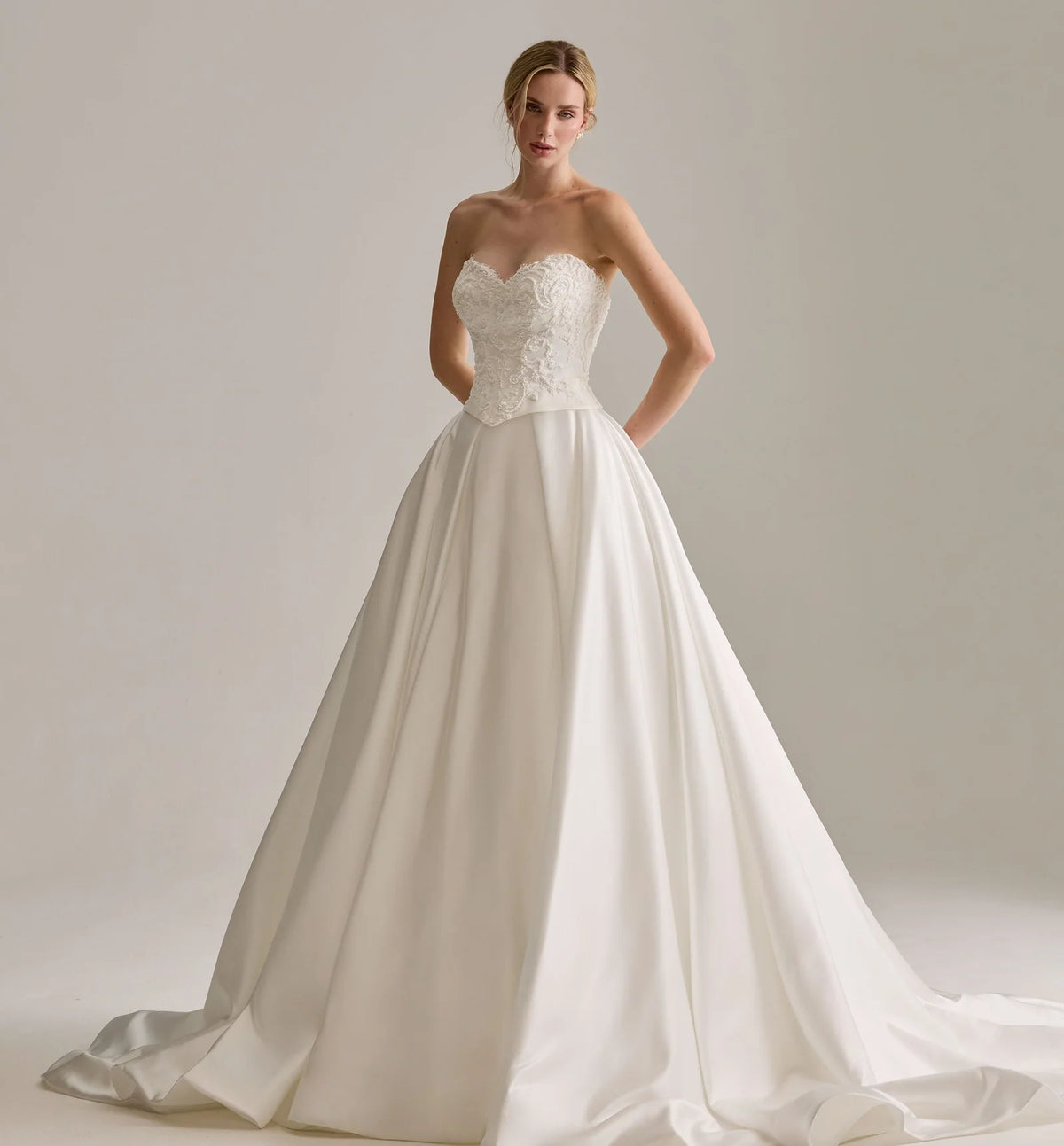 JOSEPHINE SCOTT BEATRIX WEDDING DRESS